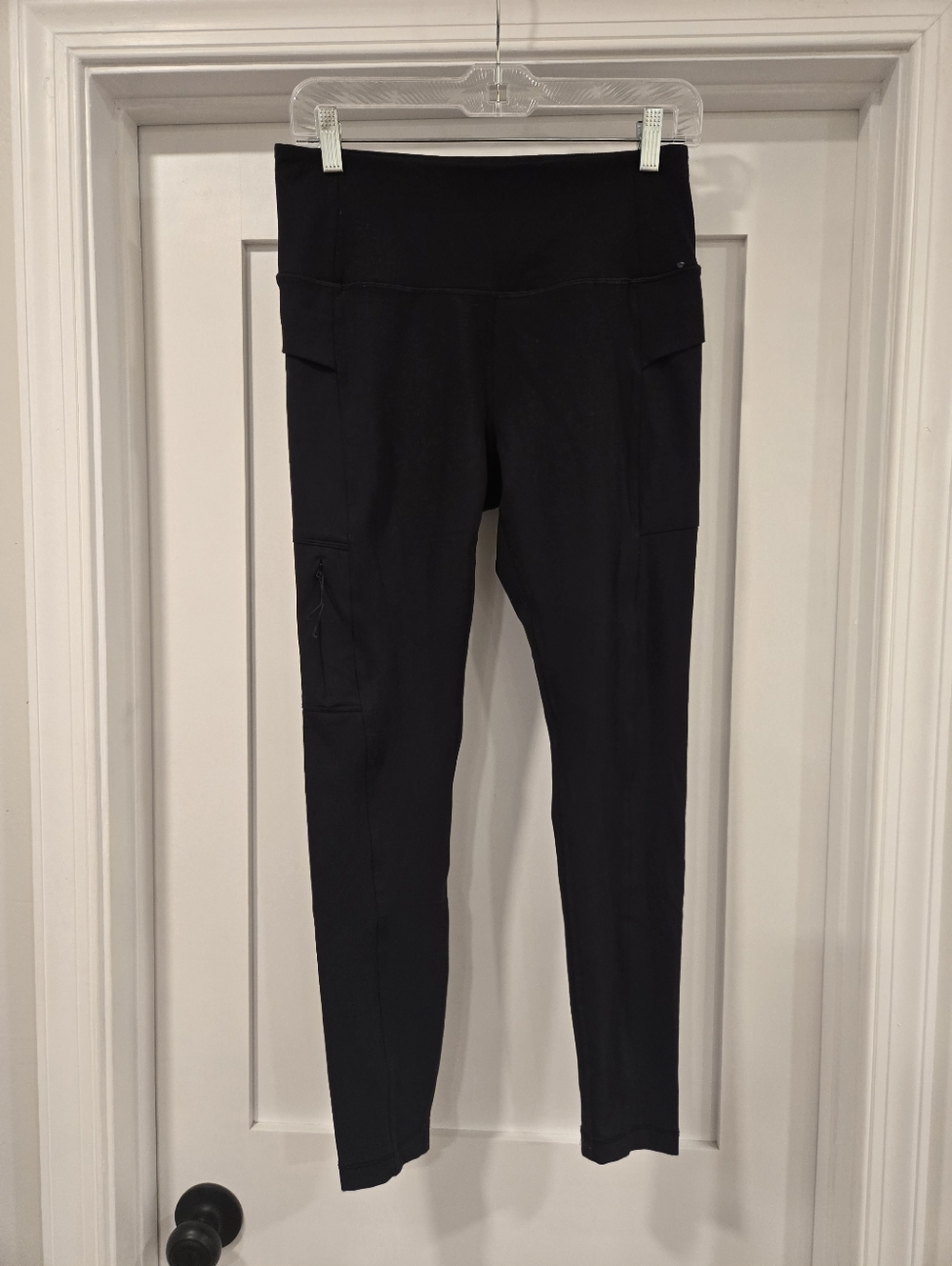 Avalanche Black Cargo Leggings